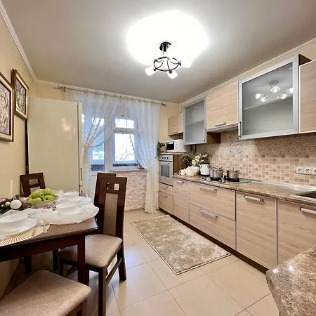 Центр Поруч Озеро Наливайка 2 Кімнати Daire Ternopil Dış mekan fotoğraf