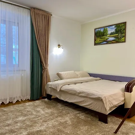 Центр Поруч Озеро Наливайка 2 Кімнати Daire Ternopil Dış mekan fotoğraf