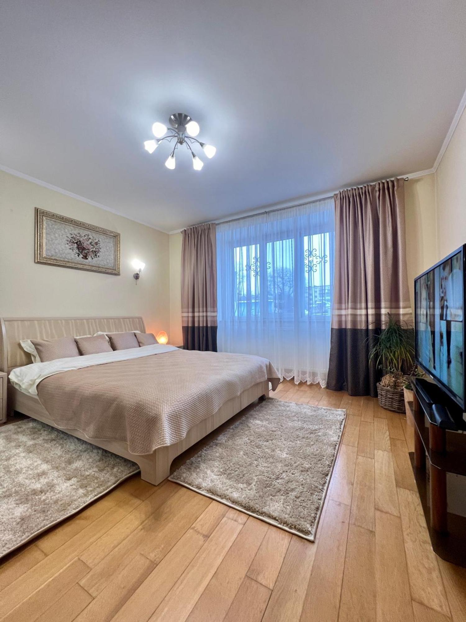 центр поруч озеро наливайка 2 кімнати Apartment Ternopil